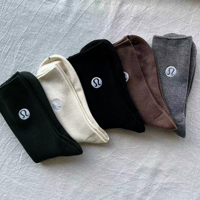 Lulu Box Socks 5