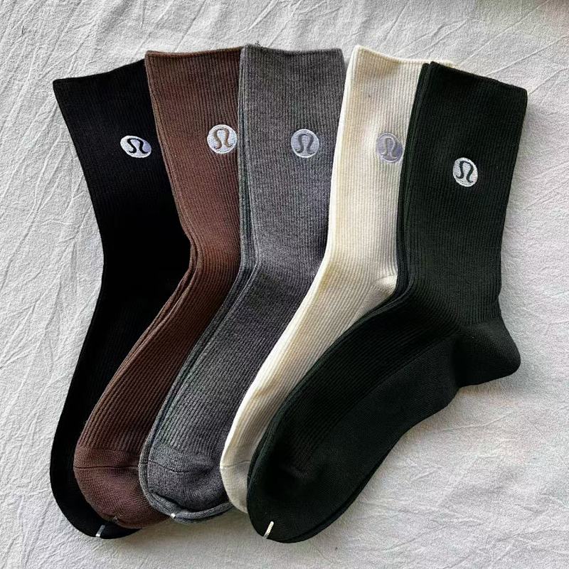 Lulu Box Socks 4