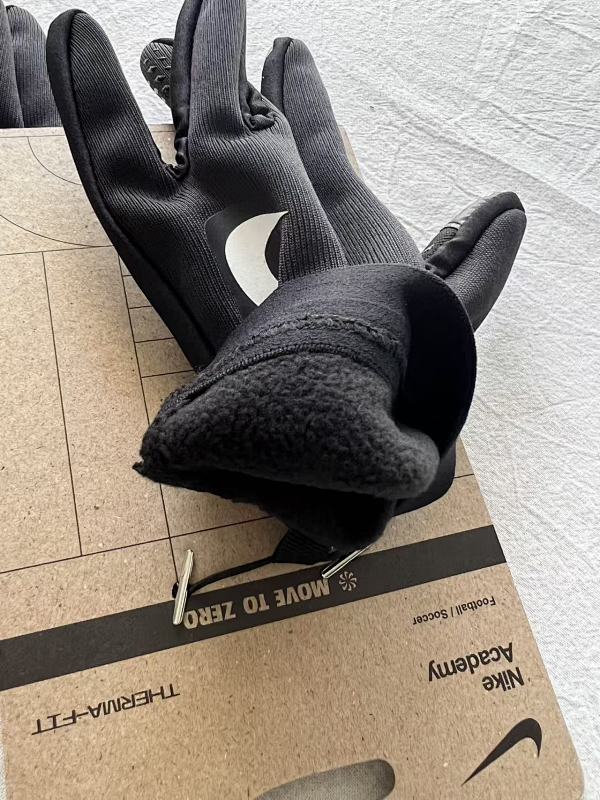 Glove 8