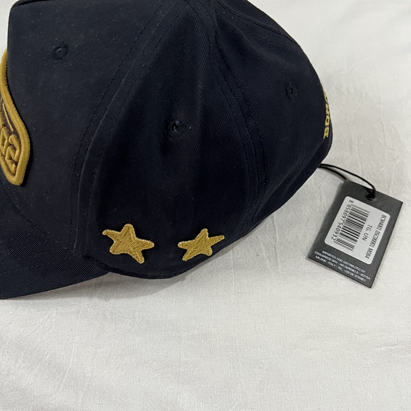 Dsq Hat 3