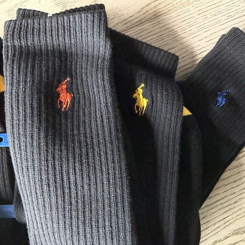 Latest Version Socks: High-Quality Overstock From Europe Orders Limited Supply 8
