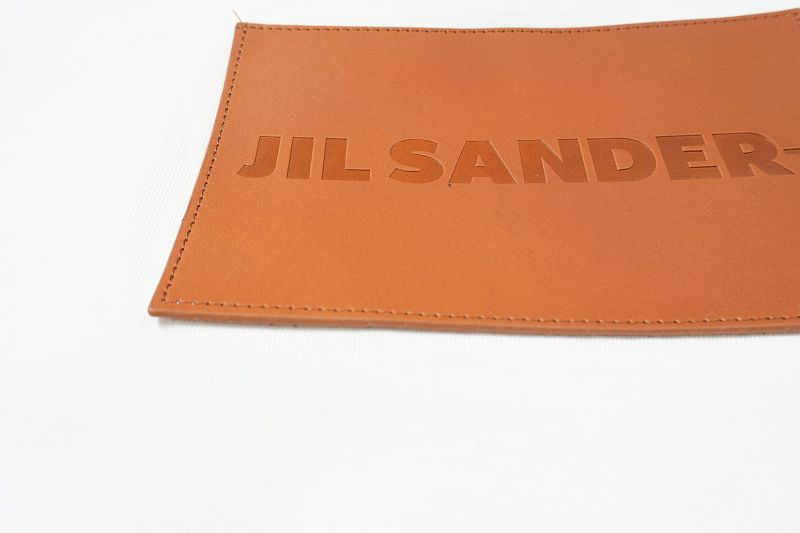 Jil Tee · 5