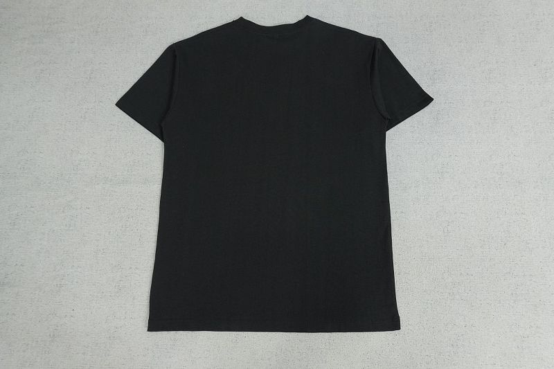 Patta Tee · 3