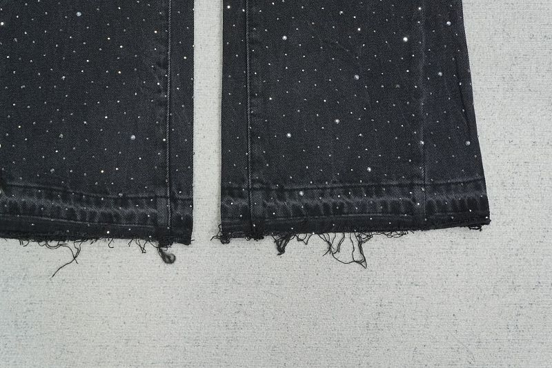 Gallery Dept. · 6