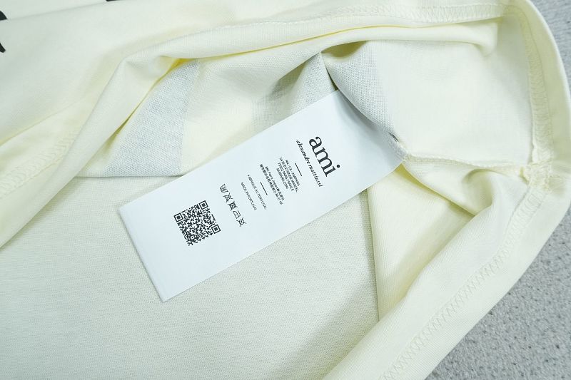 ¥118 AM1 · 4
