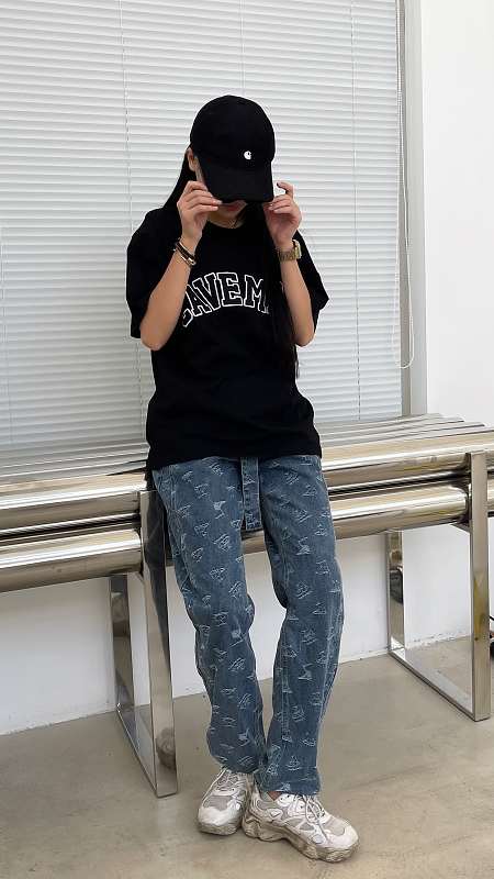 be49614 R42 · 4