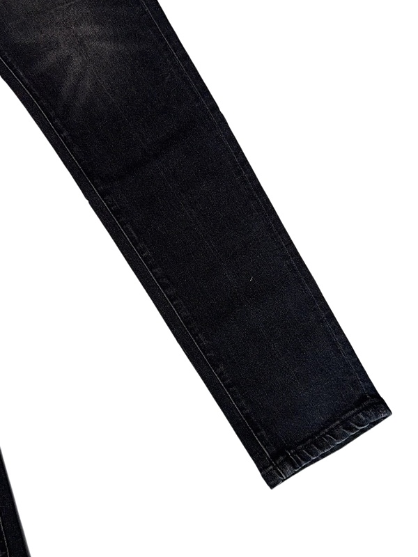 be49140 R36 · 6