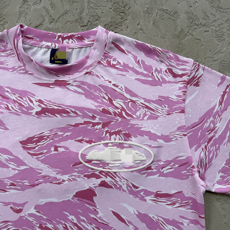 35¥RTW Island Puff Print T-Shirt - Pink Tiger Camo