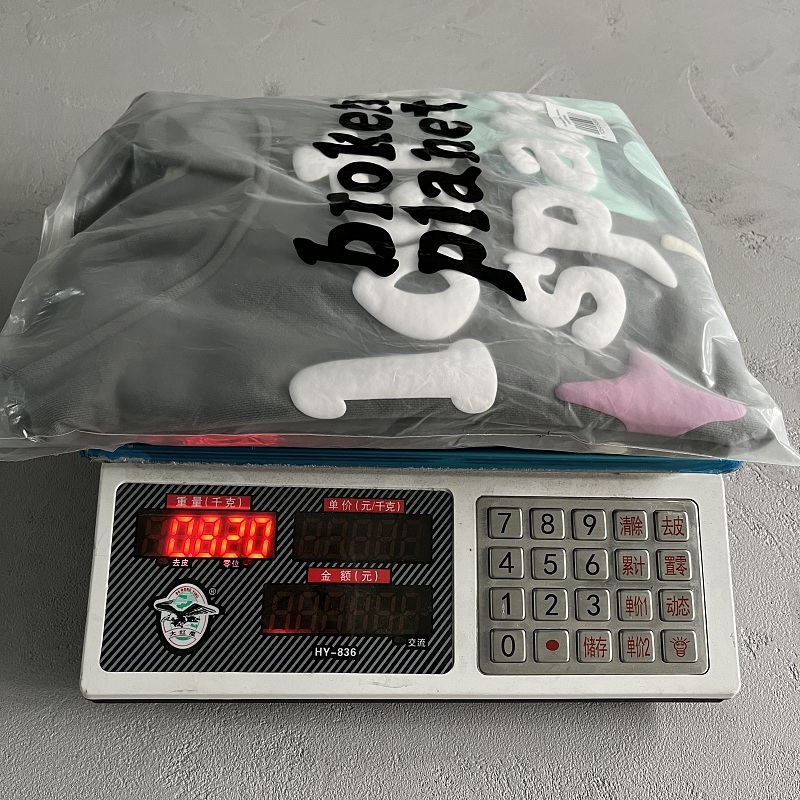60¥ Lost In Space Hoodie
