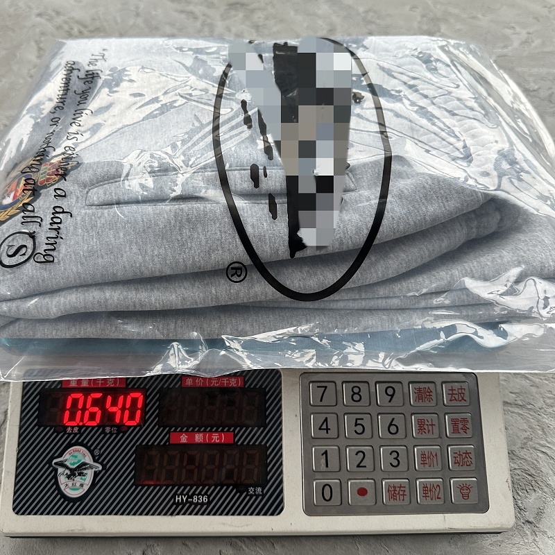 79¥ROYALE Crest Open Hem Sweatpant [heather Grey]