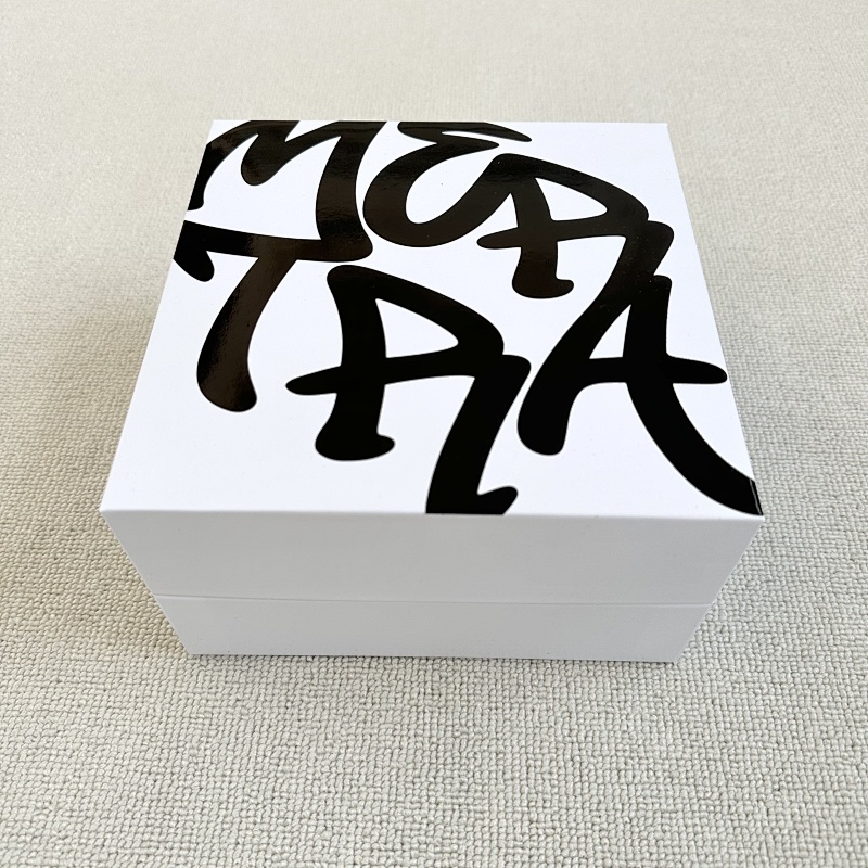 195¥ Mertr* Belt|White