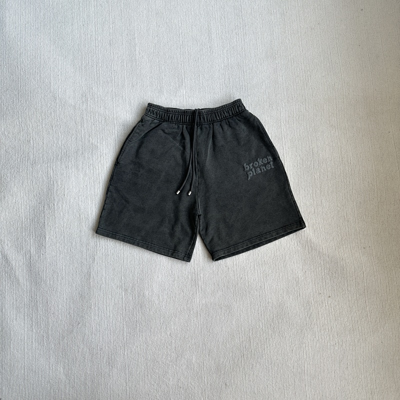 Washed Soot - Basic Short · 6