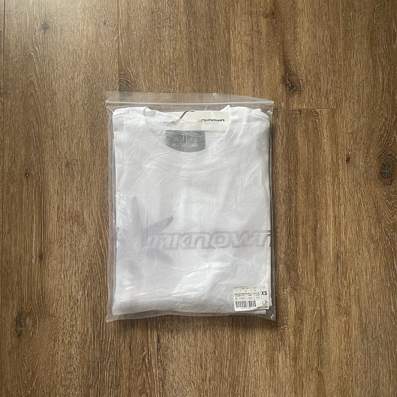 Star Rihinestone Tee-white · 3
