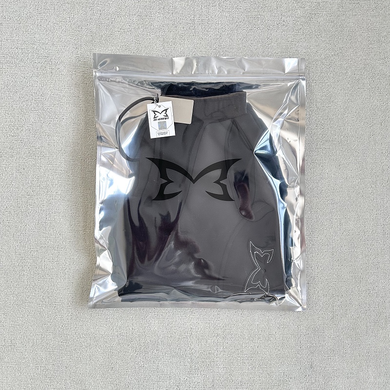 Mertra Split Panel Shorts｜Black · 3