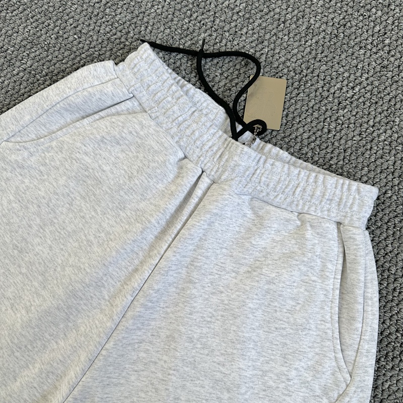 135¥ Mertra Shorts/grey · 6