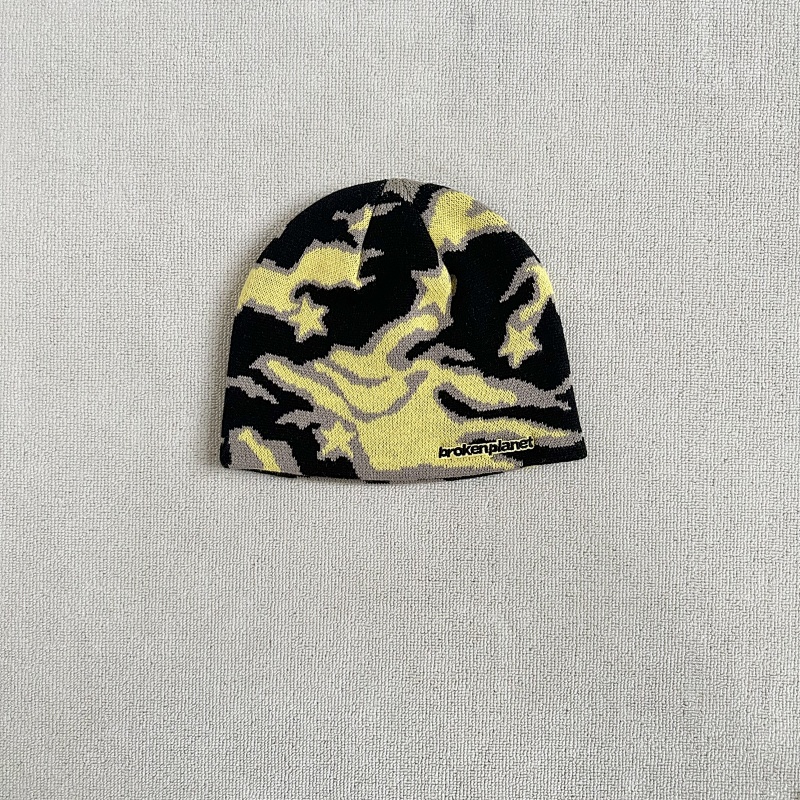 49¥ Beanie |star Camo