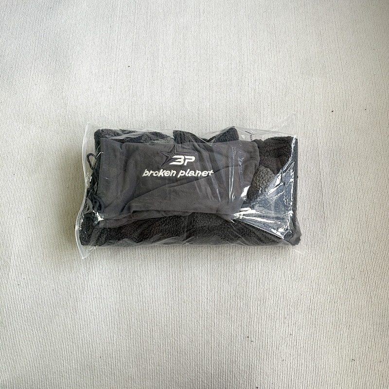 Polar Fleece · 6