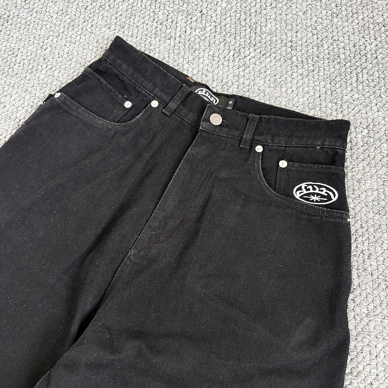 Divin…Dark Beast Denim Jeans｜Black · 6