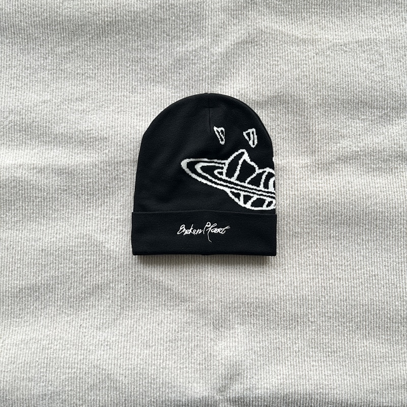 Beanie · 6