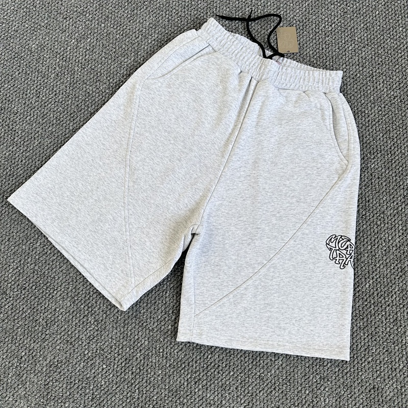 135¥ Mertra Shorts/grey · 5