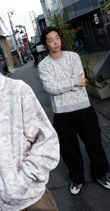 185¥ Mertr.. Knit Sweater