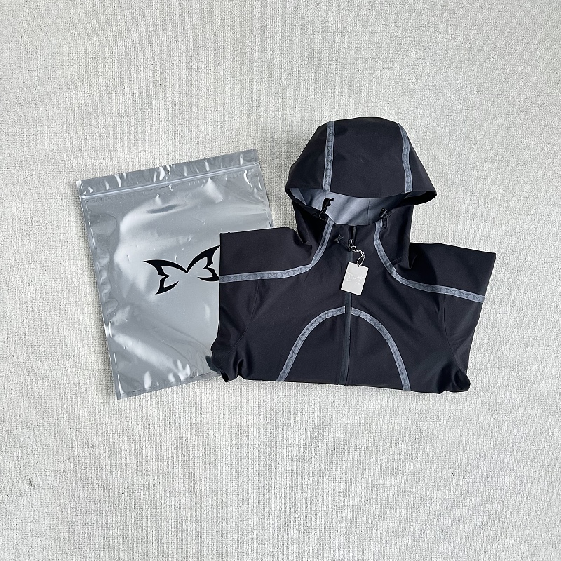Mertr* Seam Tape Jacket｜Black · 5
