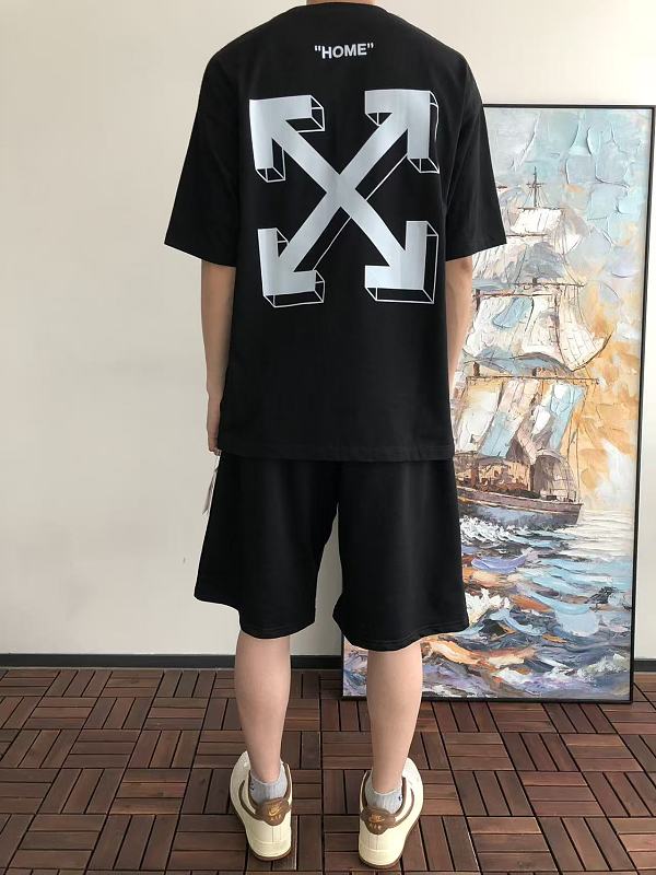 O -w Te T-shirt · 4
