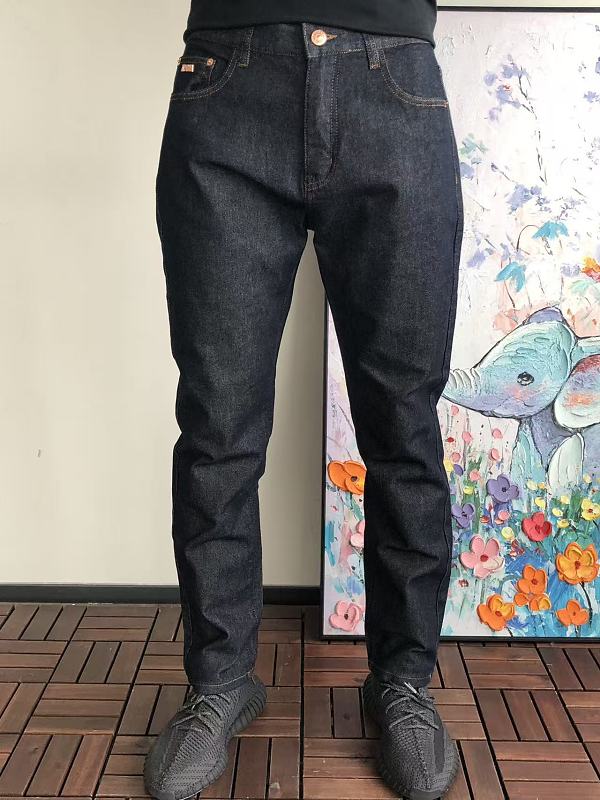 E P R A M N Jeans · 3