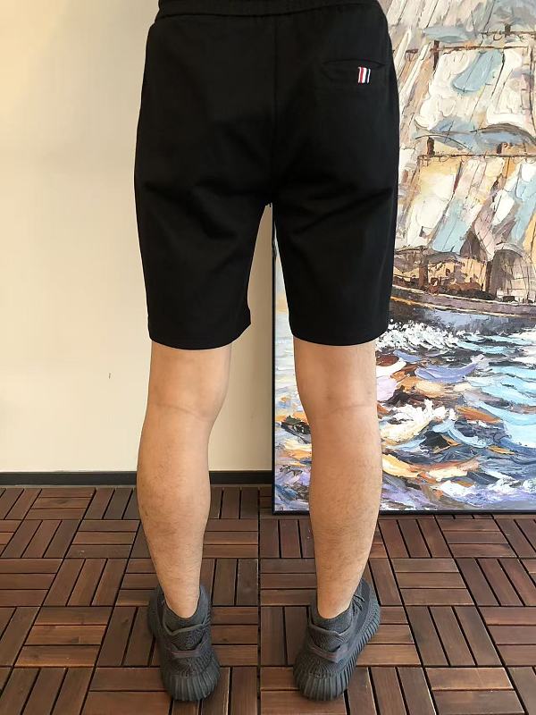 M R Shorts · 5