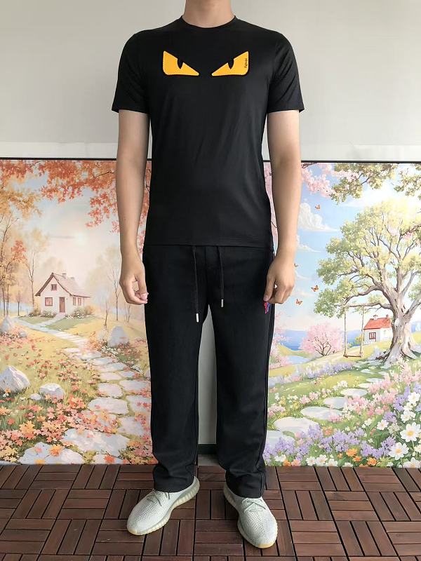 F D T-shirt · 3