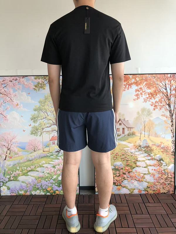 Ve Sa E T-shirt · 4