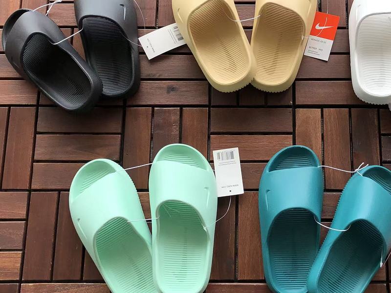 Nike Slippers 6