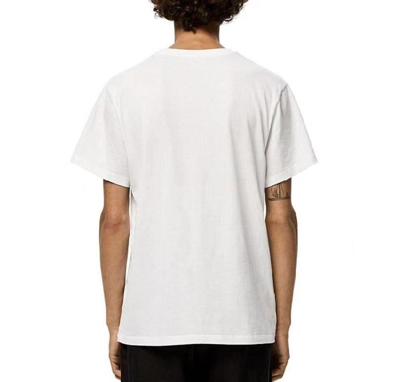L E T-shirt · 5