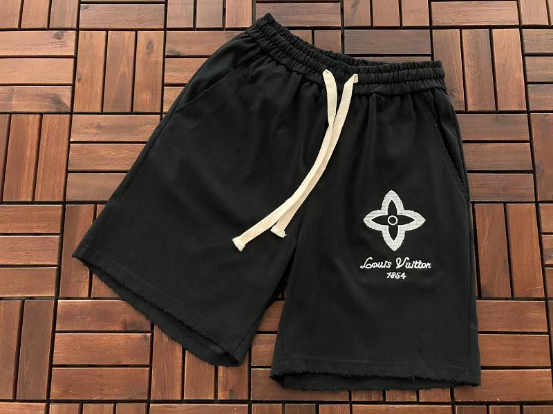 L Shorts 6