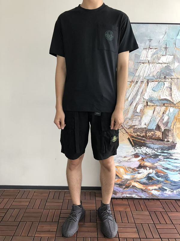 L C St T-shirt · 6