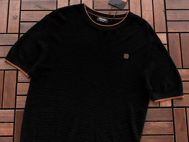 Z G A T-shirt Sweater · 5