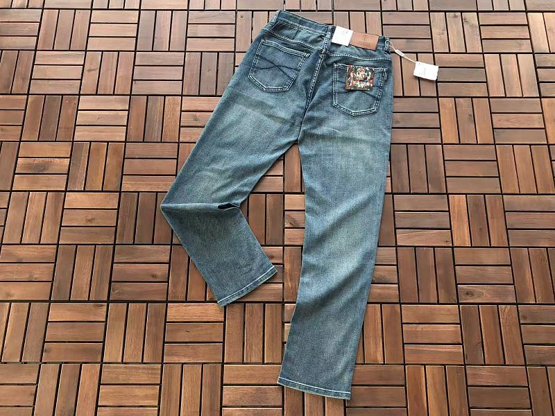 Br N L O C Ci L I Jeans · 4