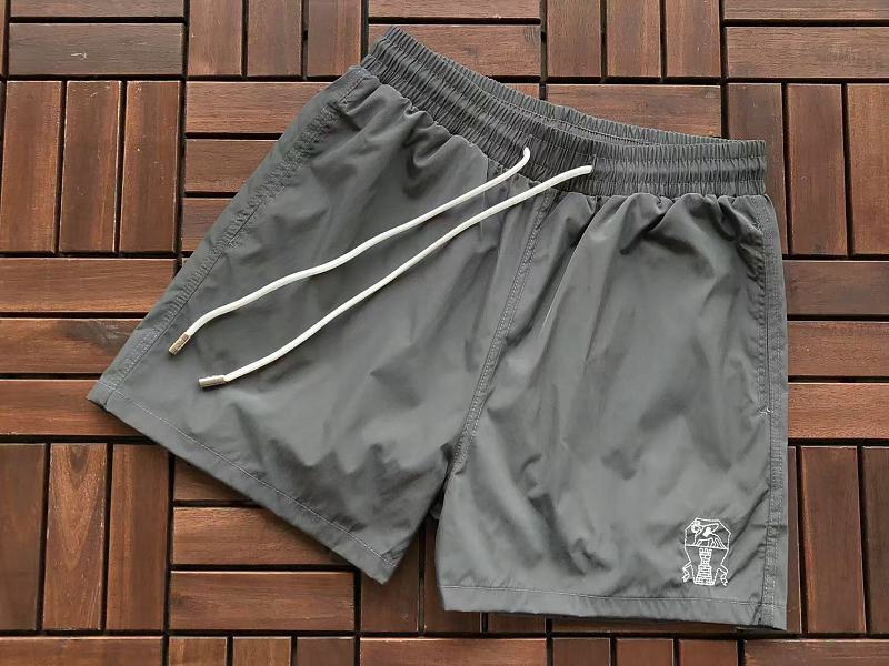 Br N L O C Ci L I Shorts · 4
