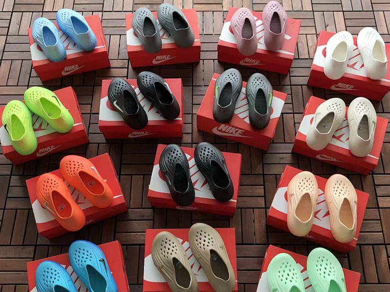Nike Slippers 6
