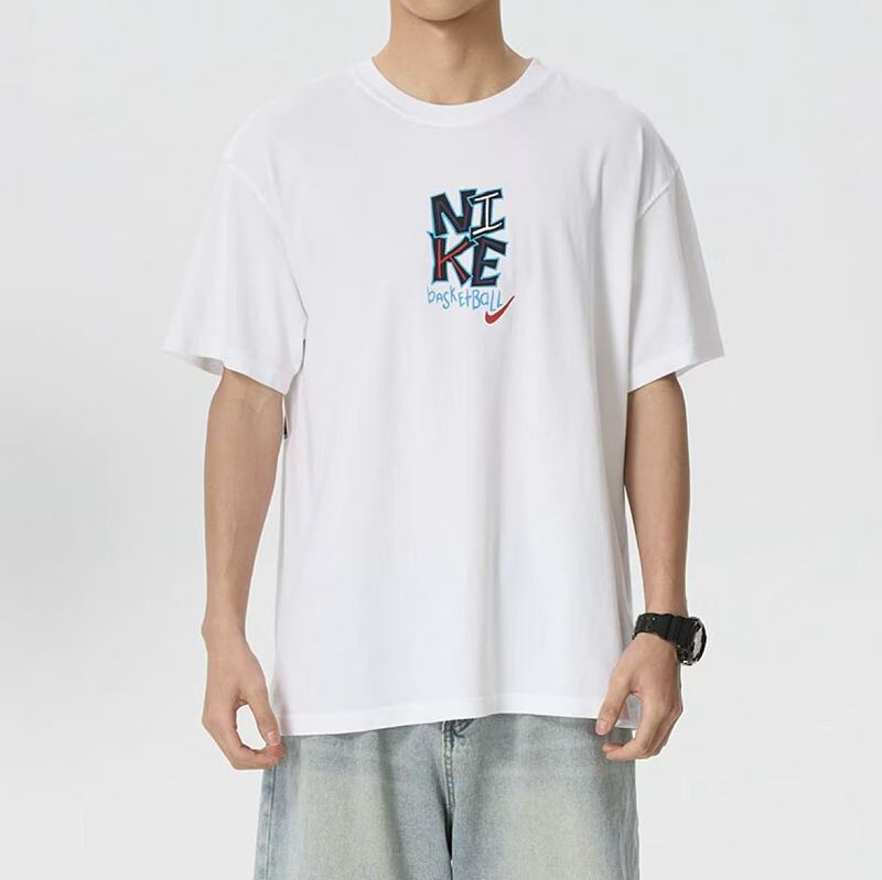 Nike T-shirt · 5