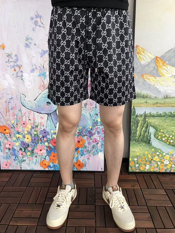G C I Shorts · 4