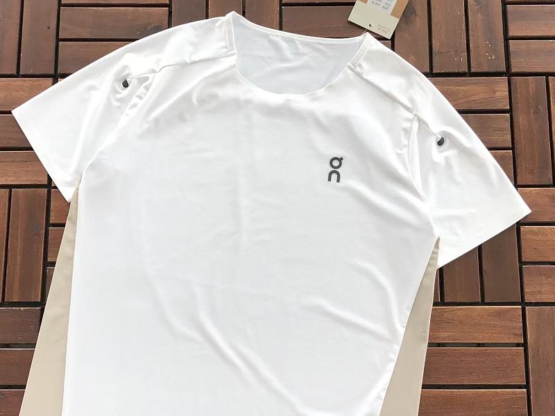 On Ru I G T-shirt 9