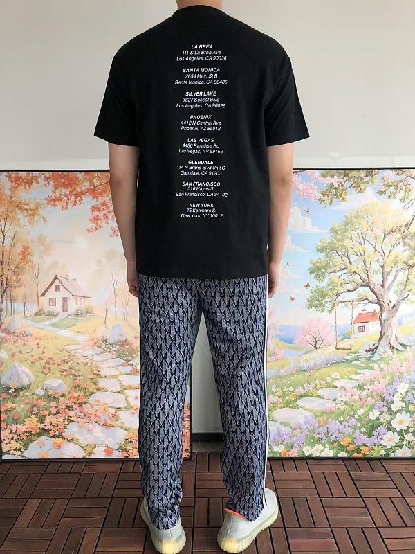 Undefeated T-shirt · 5