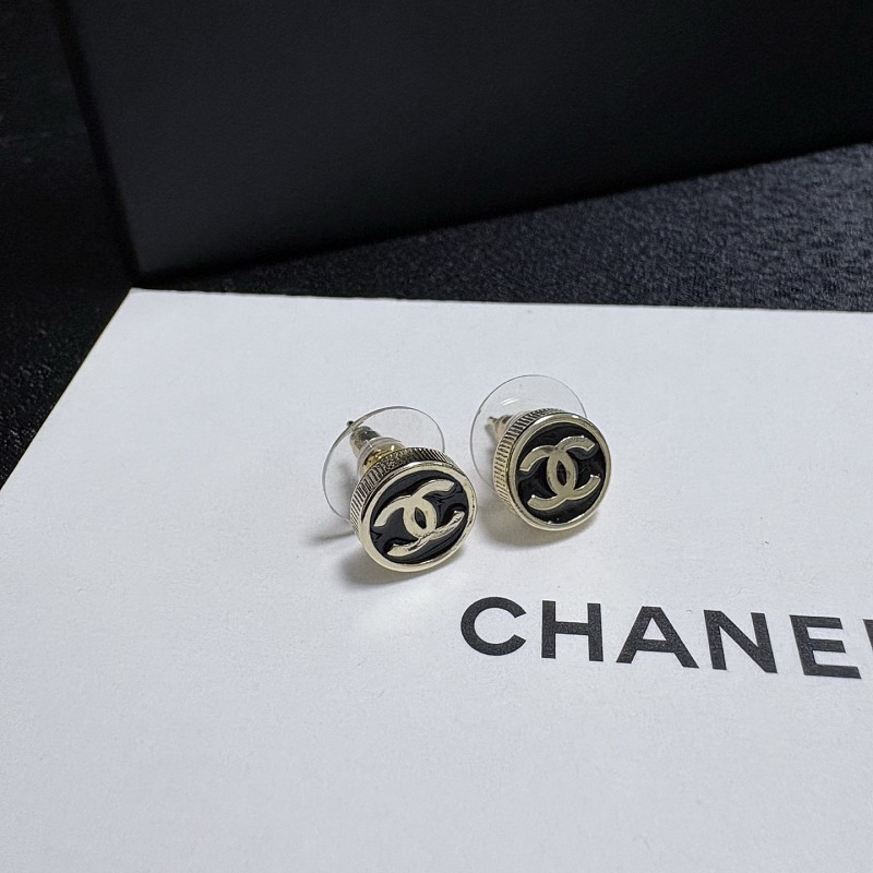 C A E Jewelry · 4