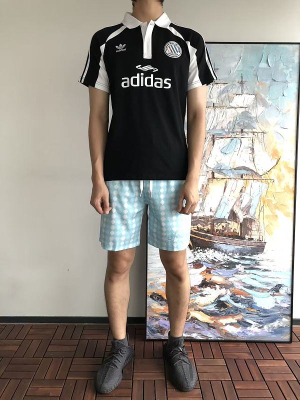 Di As T-shirt · 5