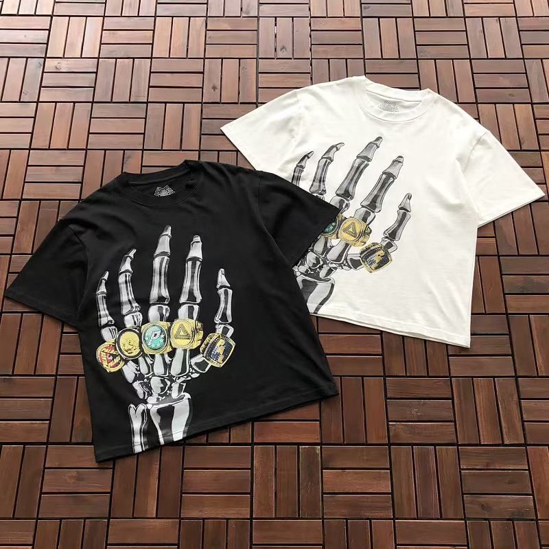 P La E T-shirt 5