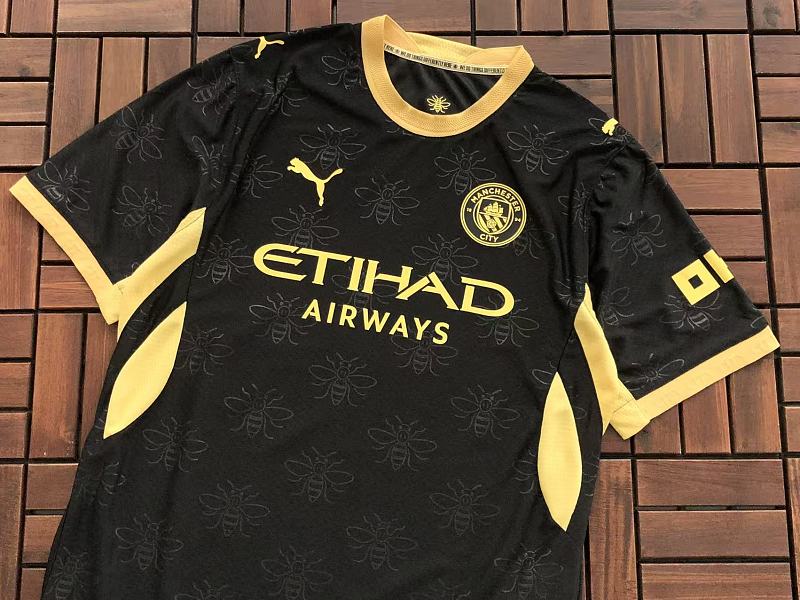 Football T-shirt 6