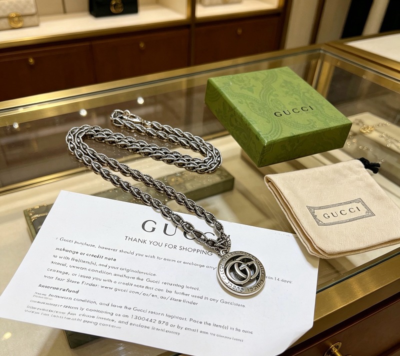 G C I Jewelry · 3