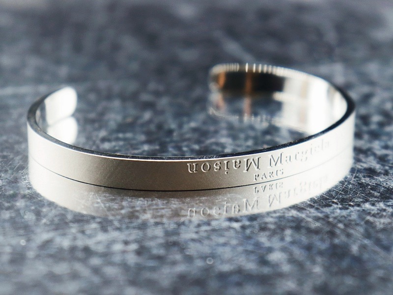 M Is N M R Ie A Jewelry · 3
