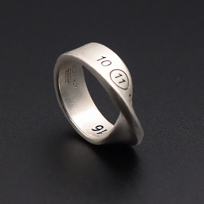 M Is N M R Ie A Jewelry · 4